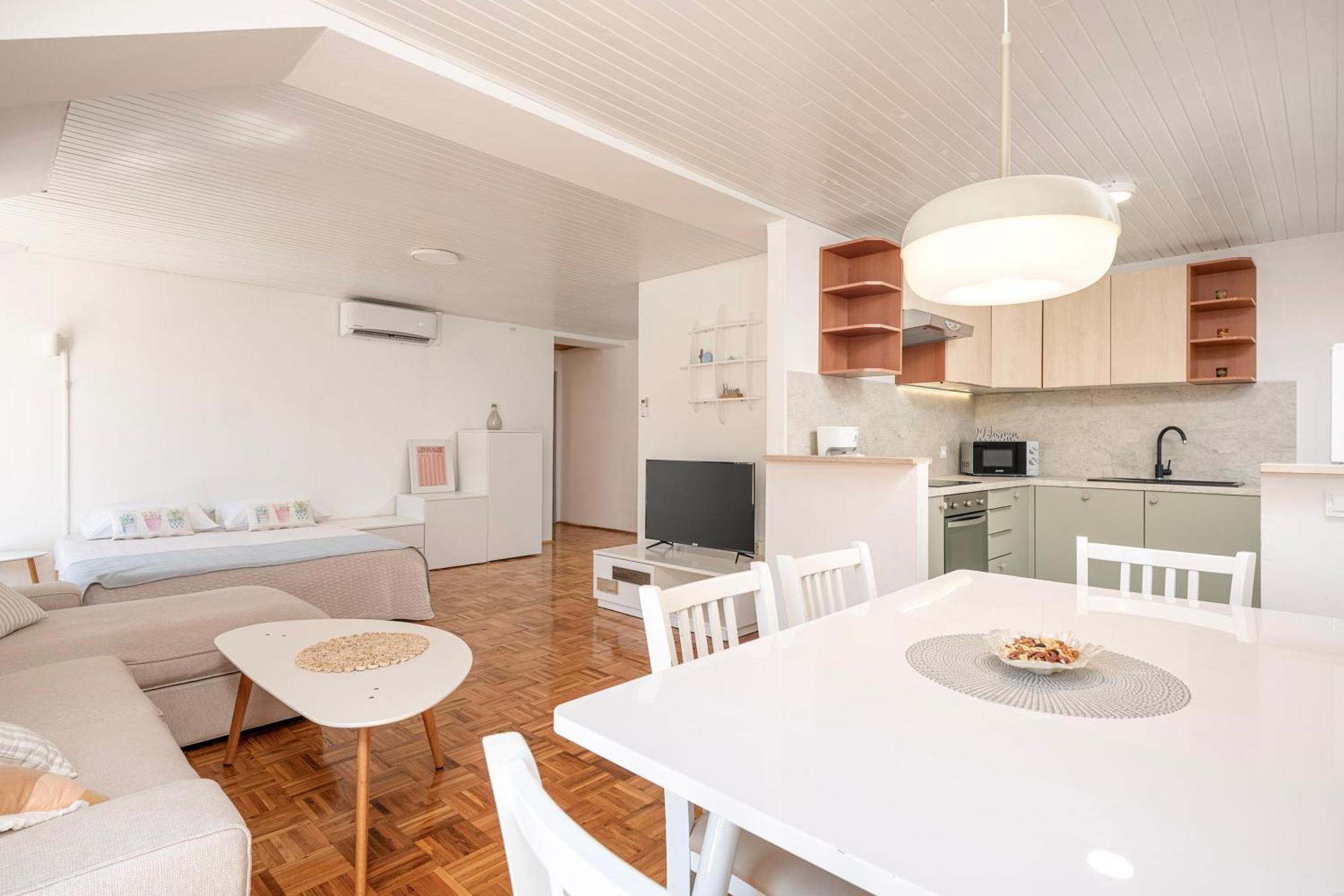 Apartments Maria ซัฟทัท ภายนอก รูปภาพ