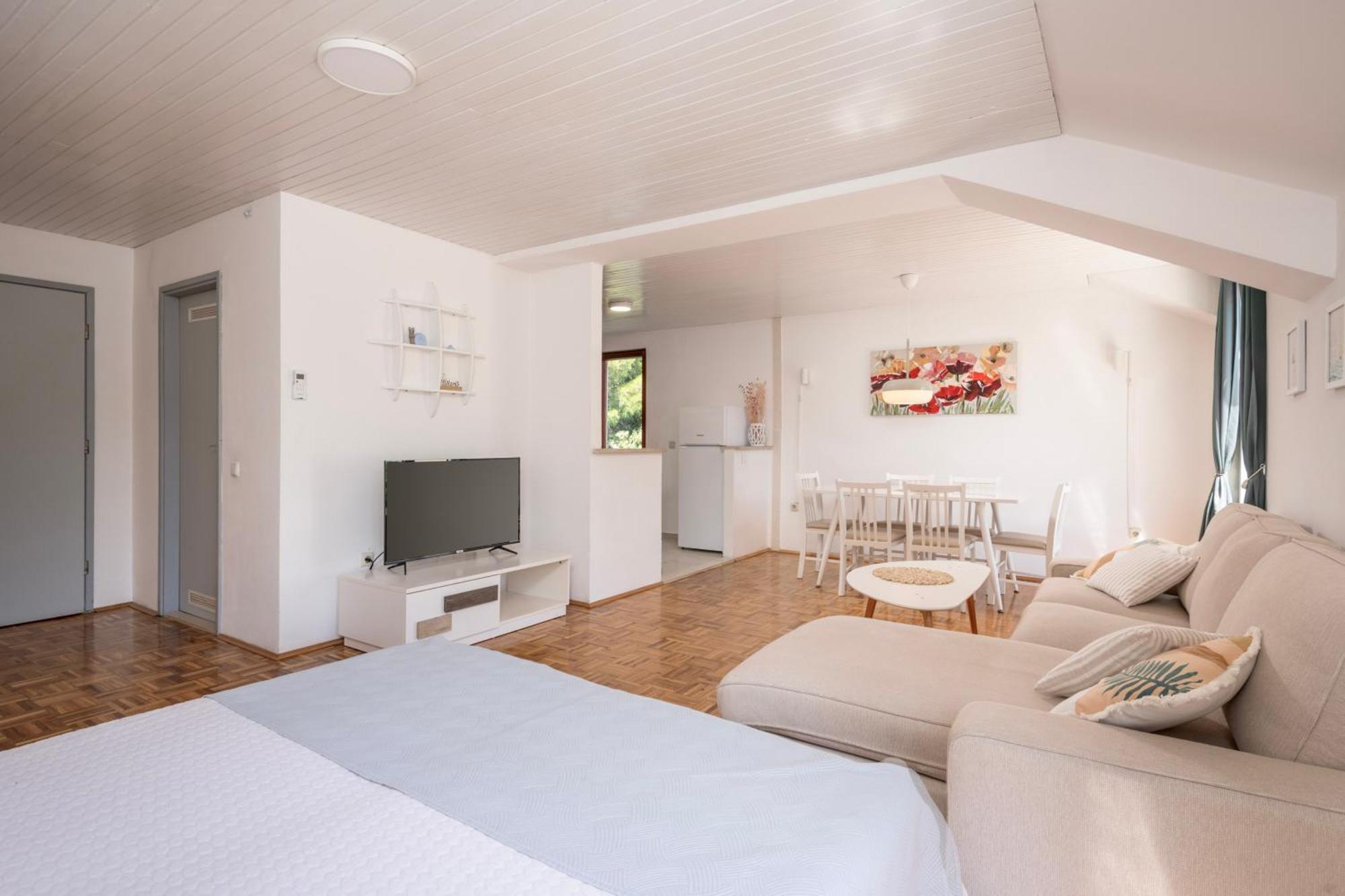 Apartments Maria ซัฟทัท ภายนอก รูปภาพ